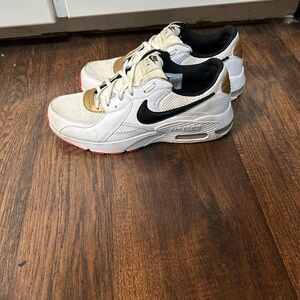 Nike Black/White/Gold AirMax